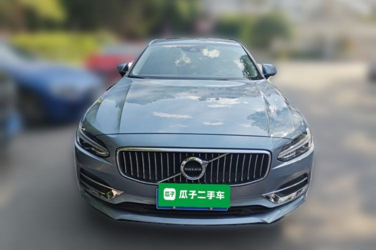 Used Volvo S90 2017 T4 Zhiyuan Edition Front