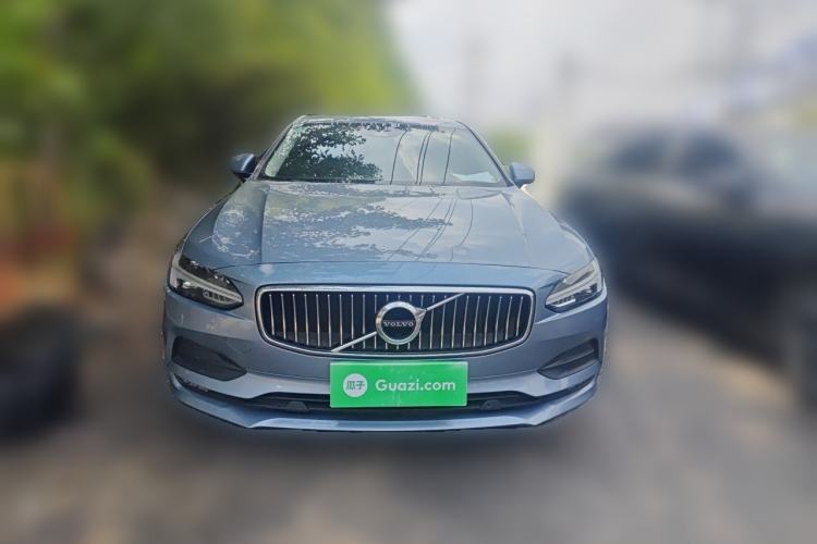 Used Volvo S90 2017 T4 Zhiyuan Edition Front