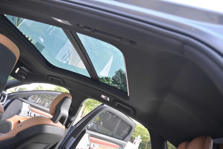 Used Volvo S90 2017 T5 Prestige Edition Interior 10