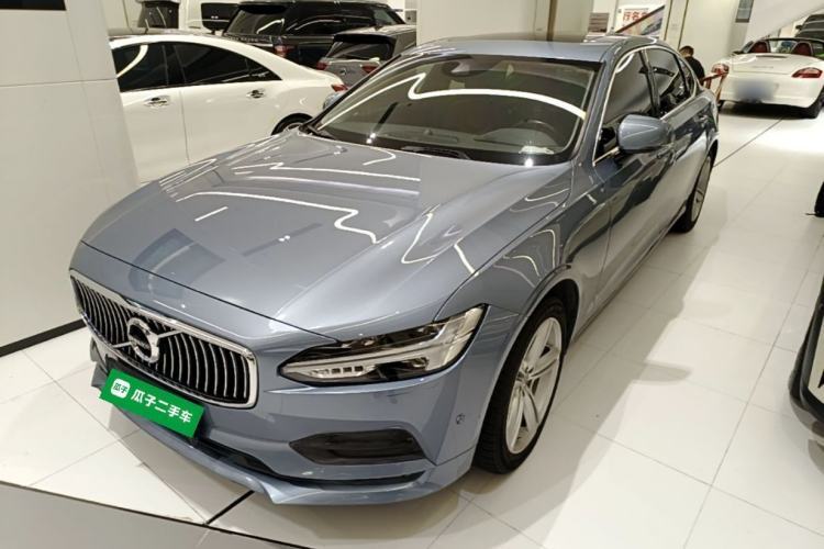 Used Volvo S90 2017 T4 Zhiyuan Edition Guazi used car, China used car export, Used car for sale, Used  cars, Cheapest cars for sale