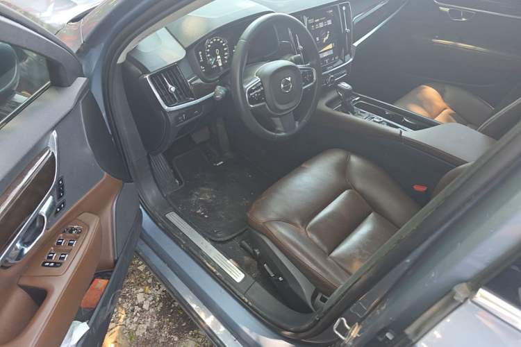 Used Volvo S90 2017 T4 Zhiyuan Edition Left Front Seat