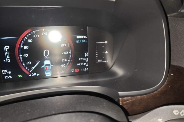 Used Volvo S90 2017 T5 Zhiyuan Edition Odometer Close Up