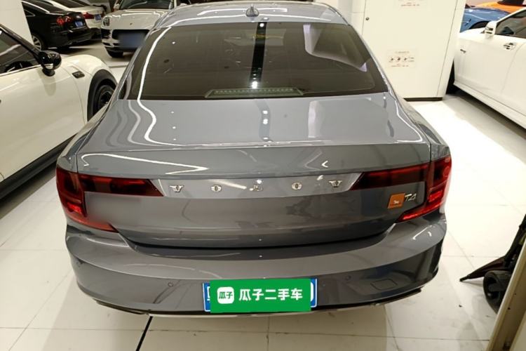 Used Volvo S90 2017 T4 Zhiyuan Edition Rear