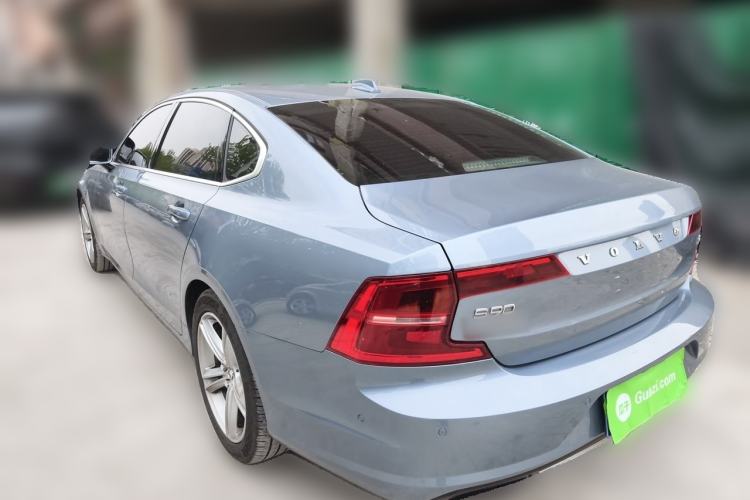 Used Volvo S90 2017 T4 Zhiyuan Edition Rear Left 45 Deg