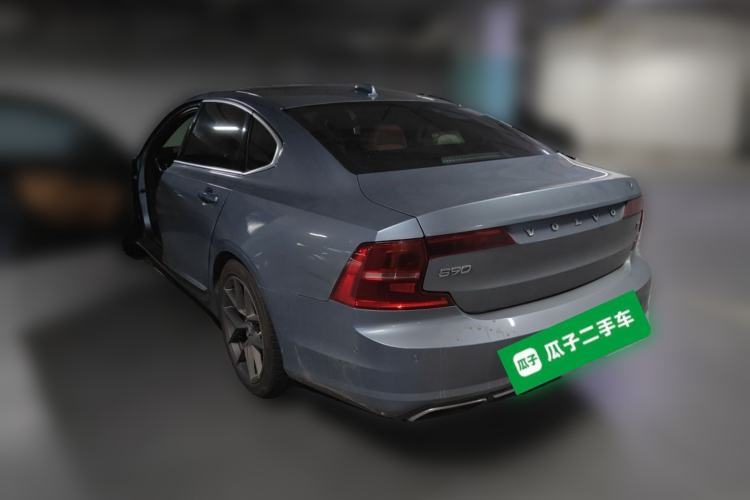 Used Volvo S90 2017 T5 Zhiyuan Edition Rear Left 45 Deg