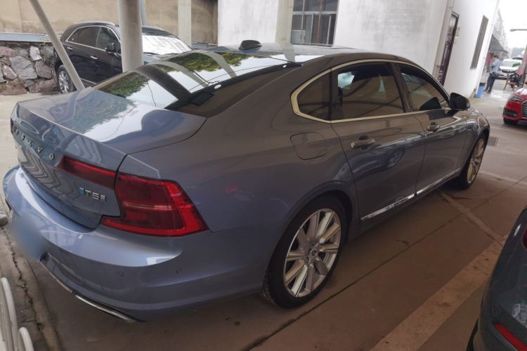 Used Volvo S90 2017 T5 Smart Luxury Edition Rear Right 45 Deg