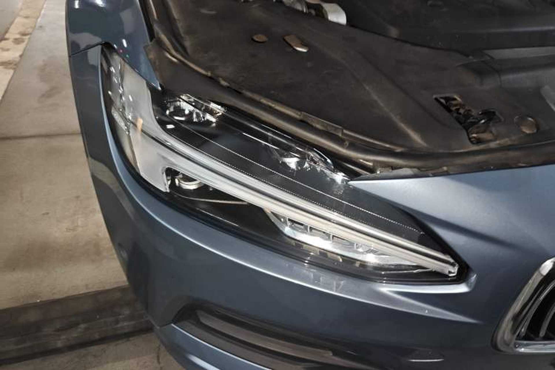 Used Volvo S90 2017 T5 Zhiyuan Edition Right Front Headlight
