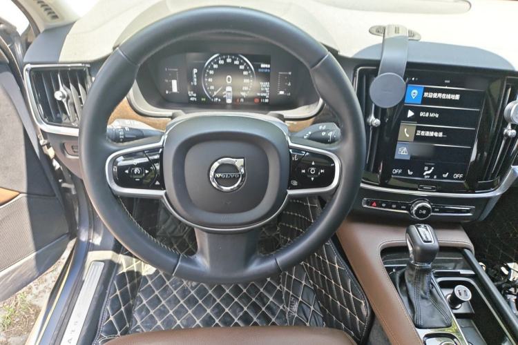 Used Volvo S90 2017 T4 Zhiyuan Edition Steering Wheel
