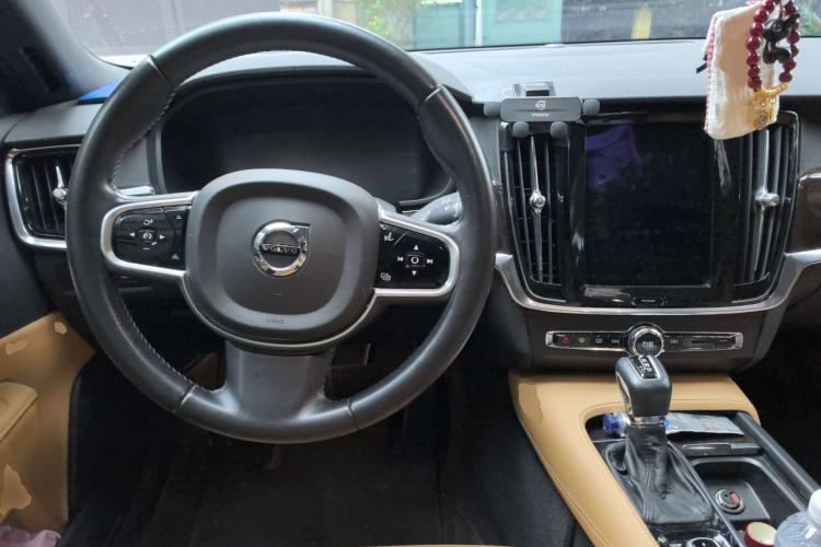 Used Volvo S90 2017 T4 Zhiyuan Edition Steering Wheel