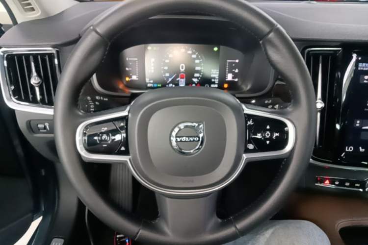 Used Volvo S90 2017 T5 Zhiyuan Edition Steering Wheel
