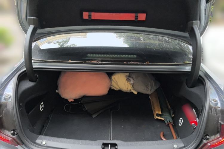 Used Volvo S90 2017 T4 Zhiyuan Edition Trunk