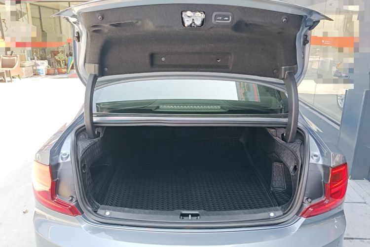 Used Volvo S90 2017 T5 Smart Luxury Edition Trunk