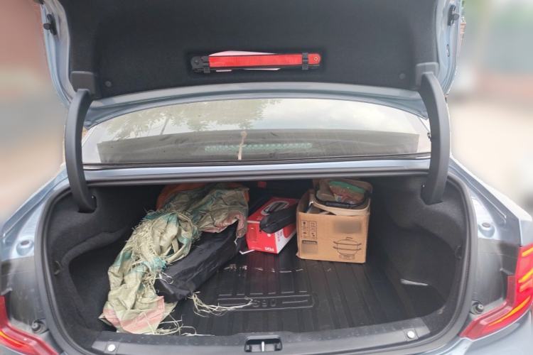 Used Volvo S90 2017 T4 Zhiyi Edition Trunk
