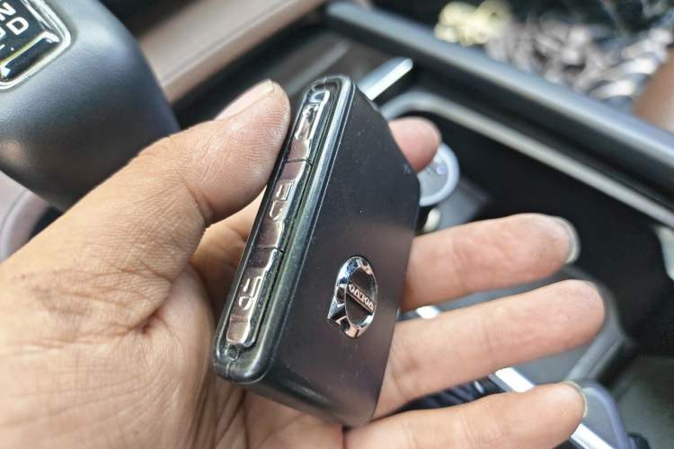 Used Volvo S90 2017 T4 Zhiyuan Edition Vehicle Key