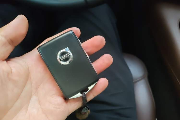 Used Volvo S90 2017 T4 Zhiyuan Edition Vehicle Key