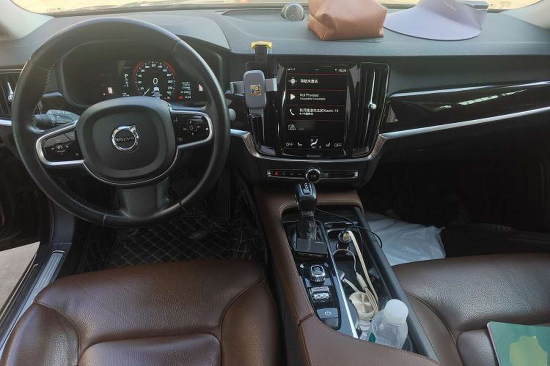 Used Volvo S90 2017 T4 Zhiyuan Edition Center Console