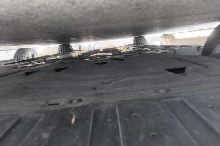 Used Volvo S90 2017 T4 Zhiyuan Edition Chassis Front