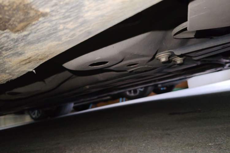 Used Volvo S90 2017 T4 Zhiyi Edition Chassis Front Right