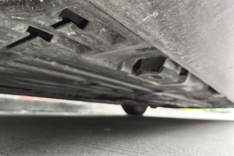 Used Volvo S90 2017 T4 Zhiyuan Edition Chassis Rear Right