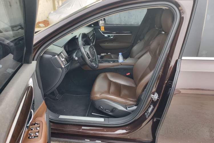 Used Volvo S90 2017 T4 Zhiyuan Edition Driver Seat