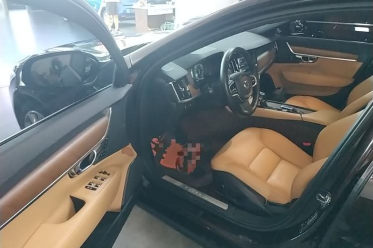 Used Volvo S90 2017 T5 Smart Luxury Edition Driver Seat