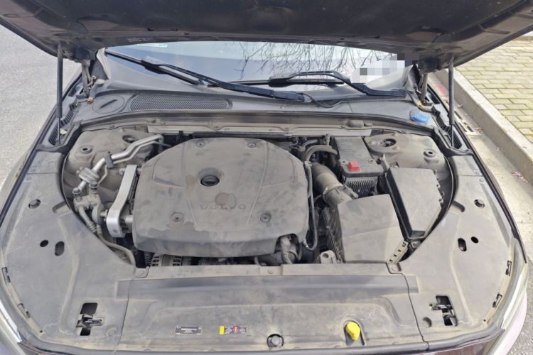 Used Volvo S90 2017 T5 Prestige Edition Engine Bay
