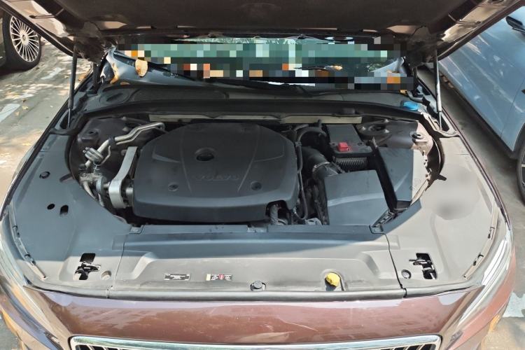 Used Volvo S90 2017 T4 Zhiyuan Edition Engine Bay