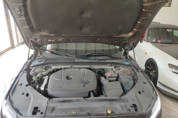 Used Volvo S90 2017 T5 Smart Luxury Edition Engine Bay