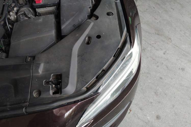 Used Volvo S90 2017 T4 Zhiyi Edition Engine Bay Left