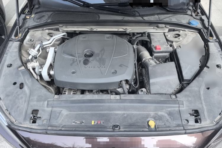 Used Volvo S90 2017 T4 Zhiyuan Edition Engine Bay