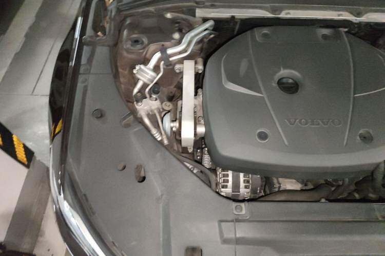 Used Volvo S90 2017 T4 Zhiyi Edition Engine Bay Right