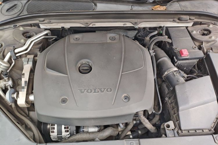Used Volvo S90 2017 T4 Zhiyuan Edition Engine Bay
