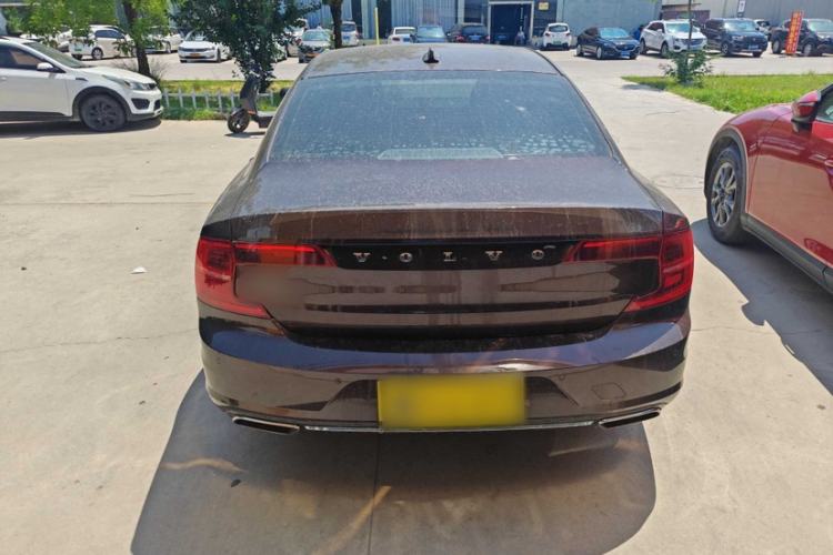 Used Volvo S90 2017 T4 Zhiyi Edition Exterior 3