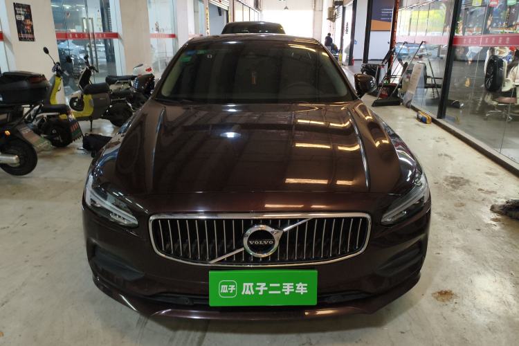 Used Volvo S90 2017 T4 Zhiyuan Edition Front