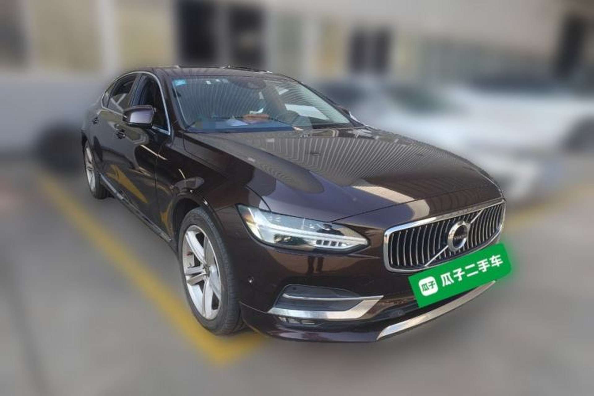 Used Volvo S90 2017 T4 Zhiyuan Edition Front Right 45 Deg