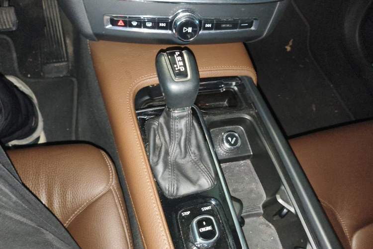 Used Volvo S90 2017 T4 Zhiyuan Edition Gear Lever