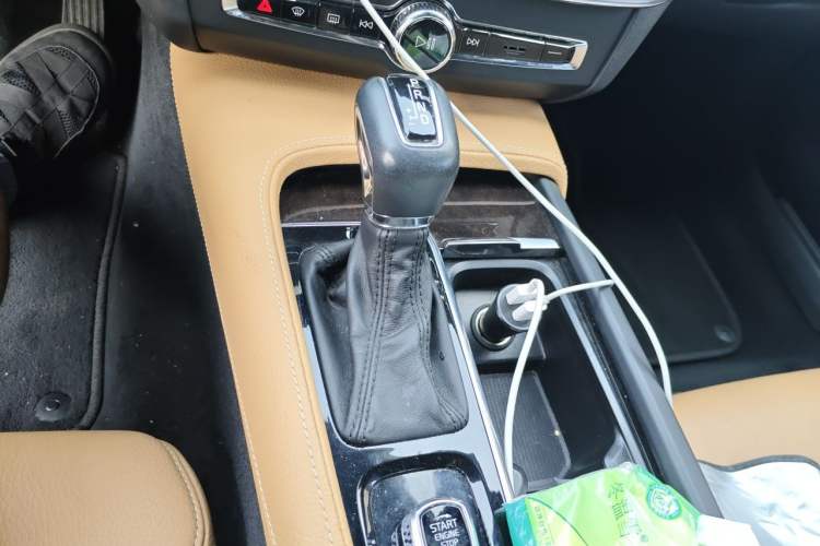 Used Volvo S90 2017 T4 Zhiyuan Edition Gear Lever