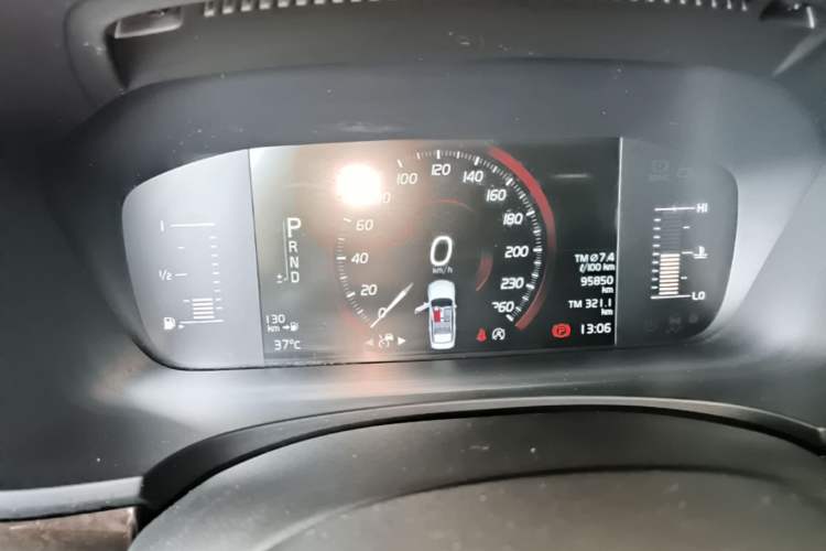 Used Volvo S90 2017 T4 Zhiyuan Edition Instrument Cluster