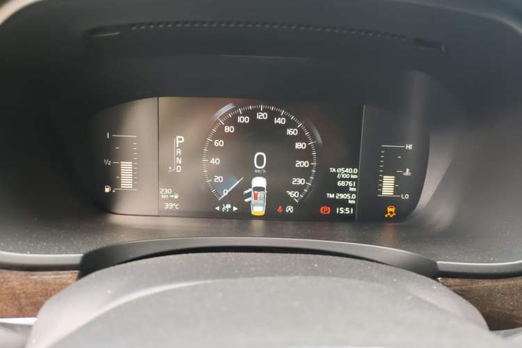 Used Volvo S90 2017 T4 Zhiyuan Edition Instrument Cluster