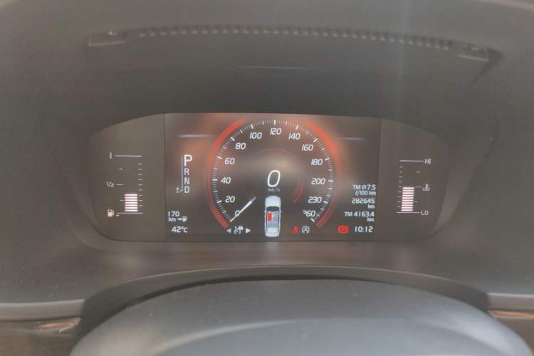 Used Volvo S90 2017 T4 Zhiyuan Edition Instrument Cluster