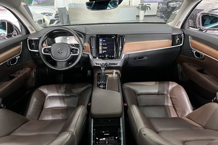 Used Volvo S90 2017 T5 Smart Luxury Edition Interior 1