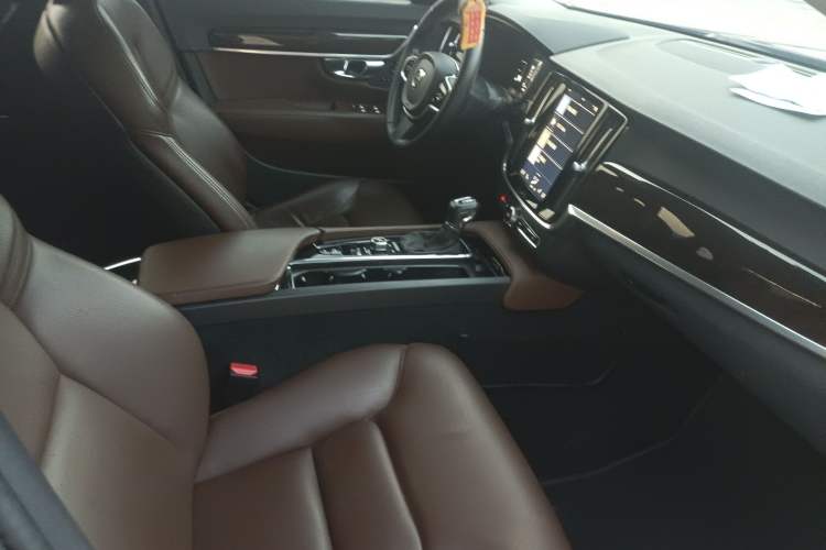 Used Volvo S90 2017 T4 Zhiyuan Edition Interior 3