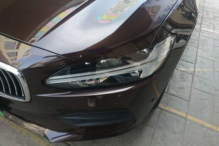 Used Volvo S90 2017 T4 Zhiyuan Edition Left Front Headlight