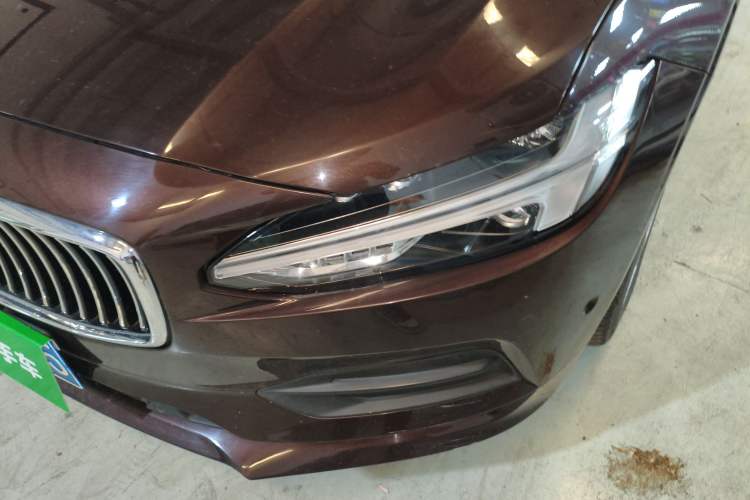 Used Volvo S90 2017 T4 Zhiyuan Edition Left Front Headlight