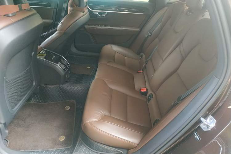Used Volvo S90 2017 T4 Zhiyuan Edition Left Rear Seat