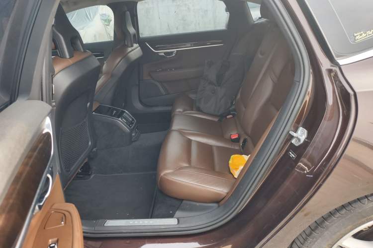 Used Volvo S90 2017 T4 Zhiyuan Edition Left Rear Seat