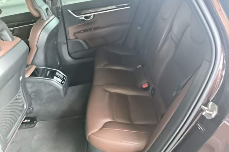 Used Volvo S90 2017 T4 Zhiyuan Edition Left Rear Seat