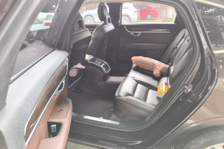 Used Volvo S90 2017 T4 Zhiyuan Edition Left Rear Seat