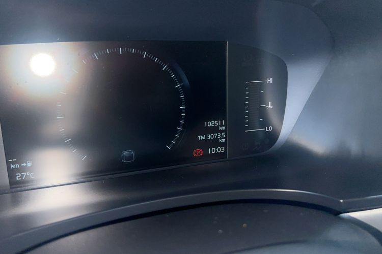 Used Volvo S90 2017 T4 Zhiyi Edition Odometer Close Up