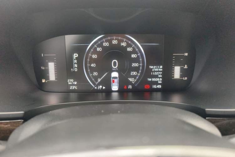 Used Volvo S90 2017 T4 Zhiyuan Edition Odometer Close Up